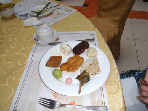 All foods are Chinese cuisine.